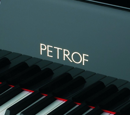 ペトロフ（Petrof）ピアノ２