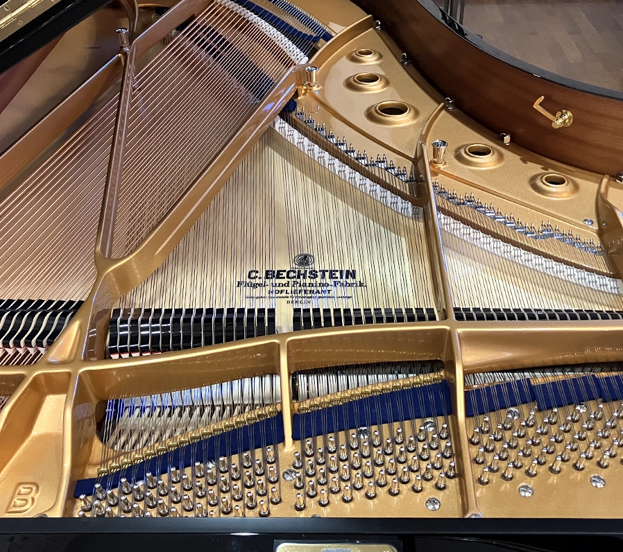 ベヒシュタイン B-212（Bechstein B-212）