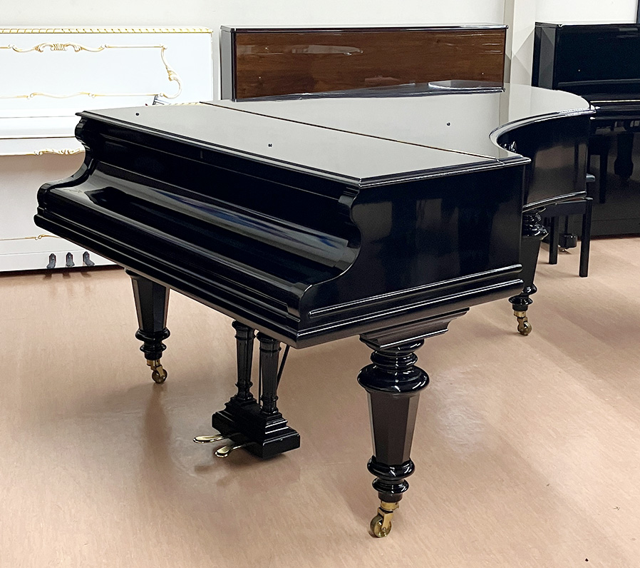 ベヒシュタイン V-200（Bechstein V-200）