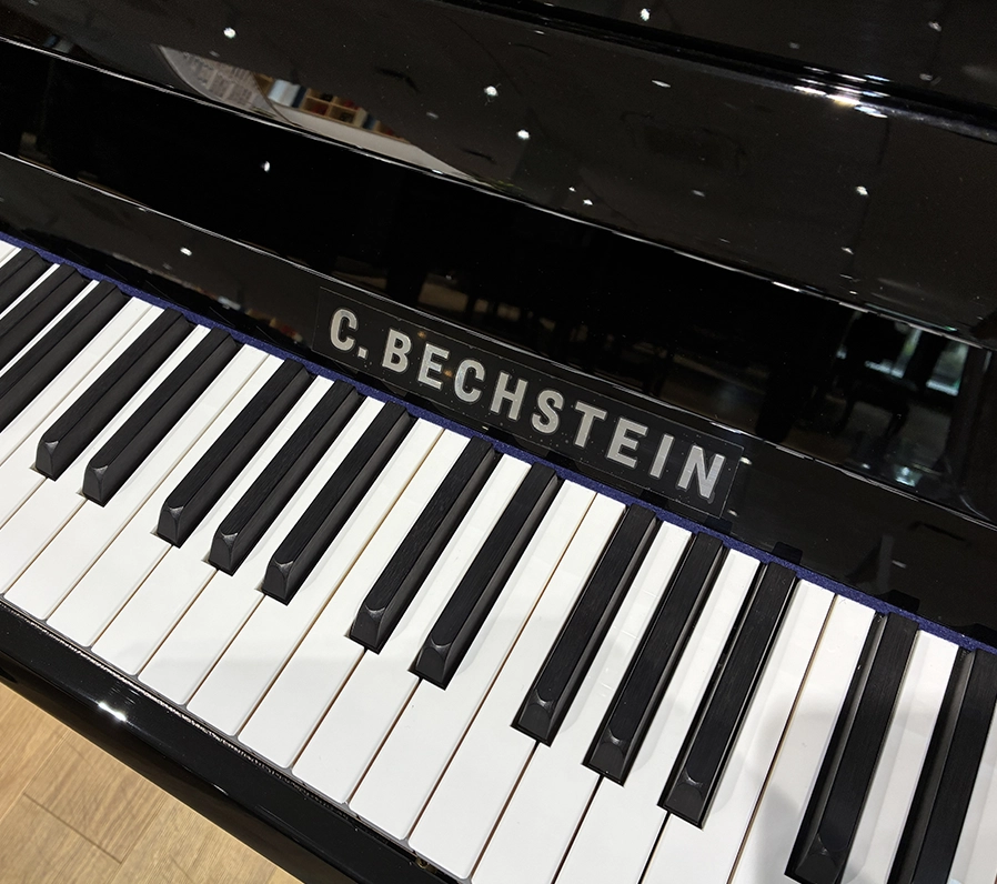ベヒシュタイン R2 Millenium Chrome(Millenium 116K)(Bechstein R2 Millenium Chrome(Millenium 116K))