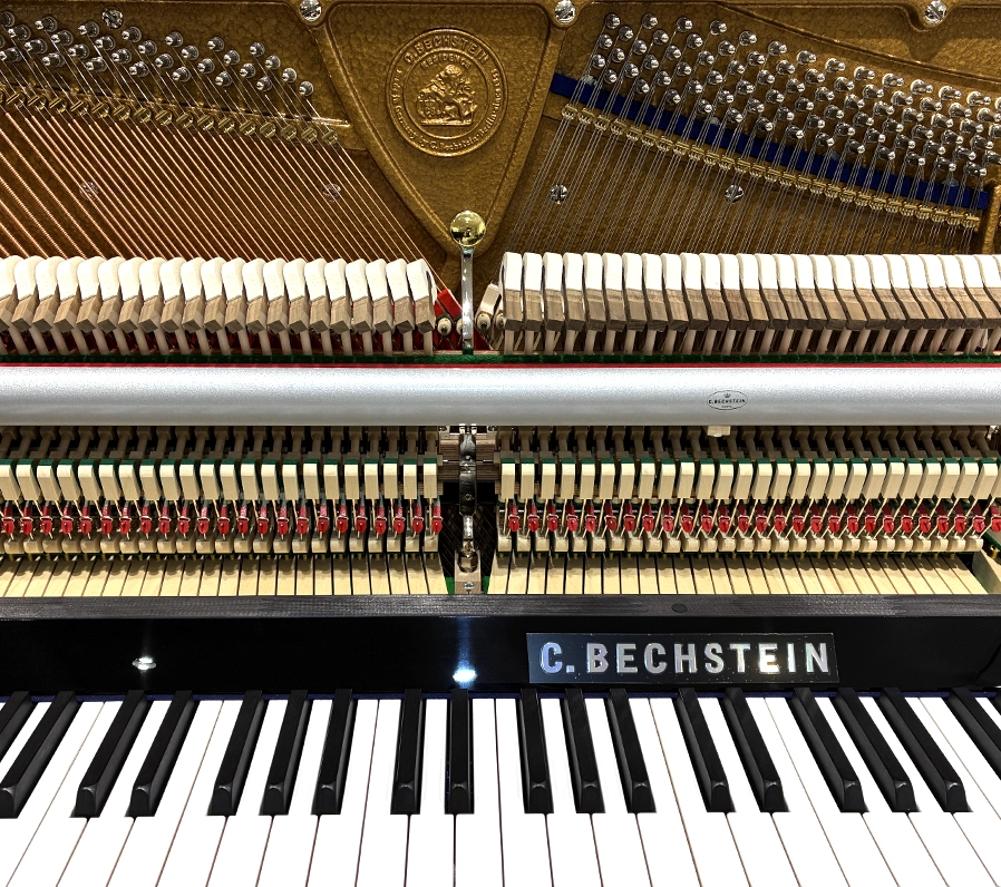 ベヒシュタイン R2 Millenium Chrome(Millenium 116K)(Bechstein R2 Millenium Chrome(Millenium 116K))