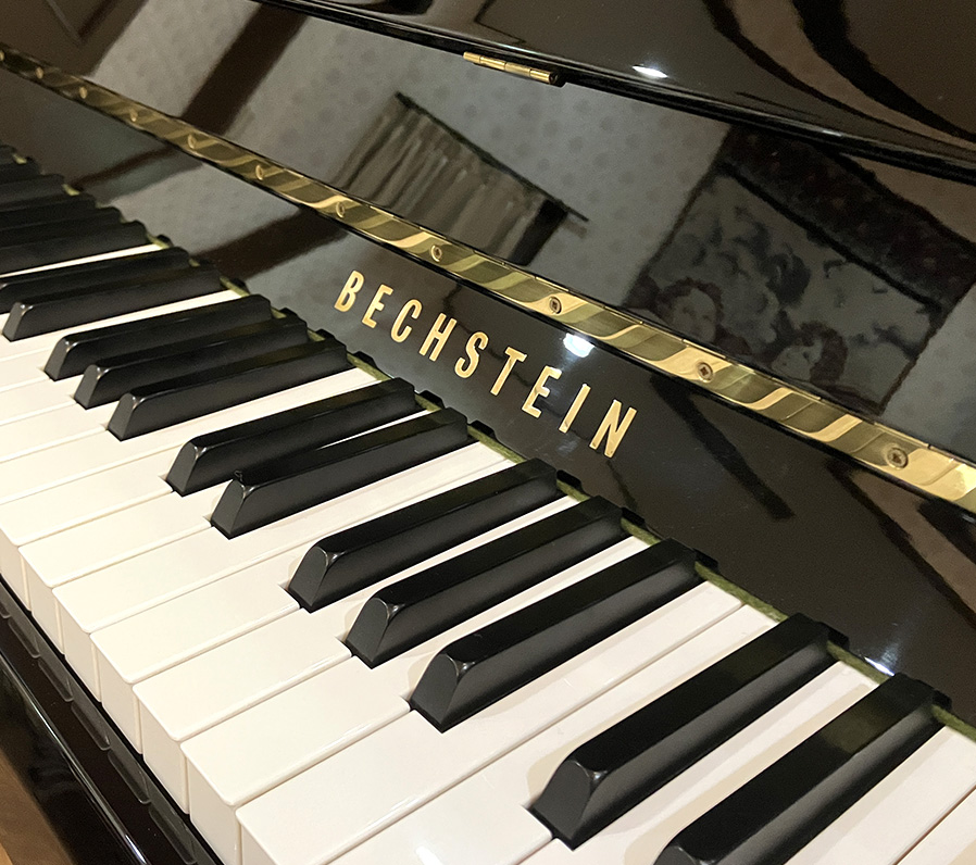 ベヒシュタイン B112 Modern（Bechstein B112 Modern）
