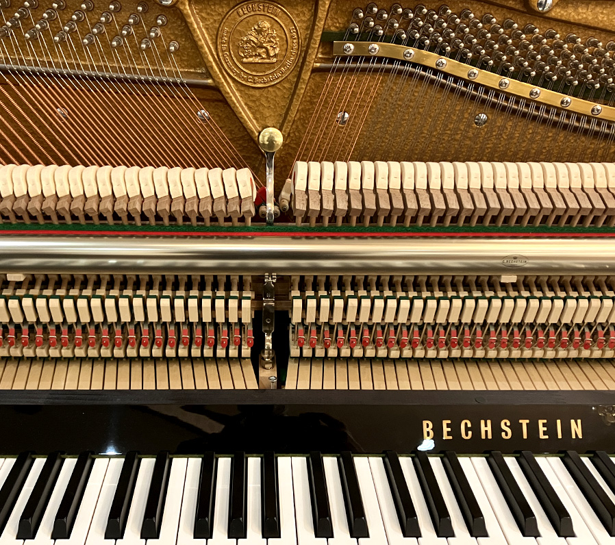 ベヒシュタイン B112 Modern（Bechstein B112 Modern）