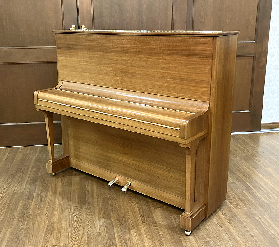ベヒシュタイン 8a（Bechstein 8a）