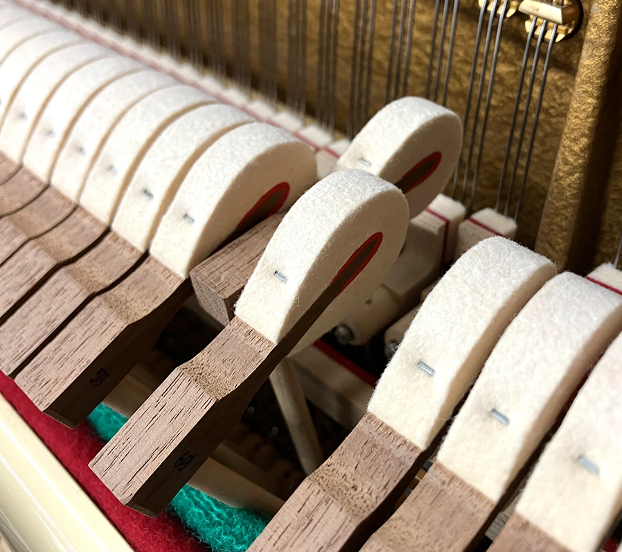 ベヒシュタイン Millenium116(Bechstein Millenium116)