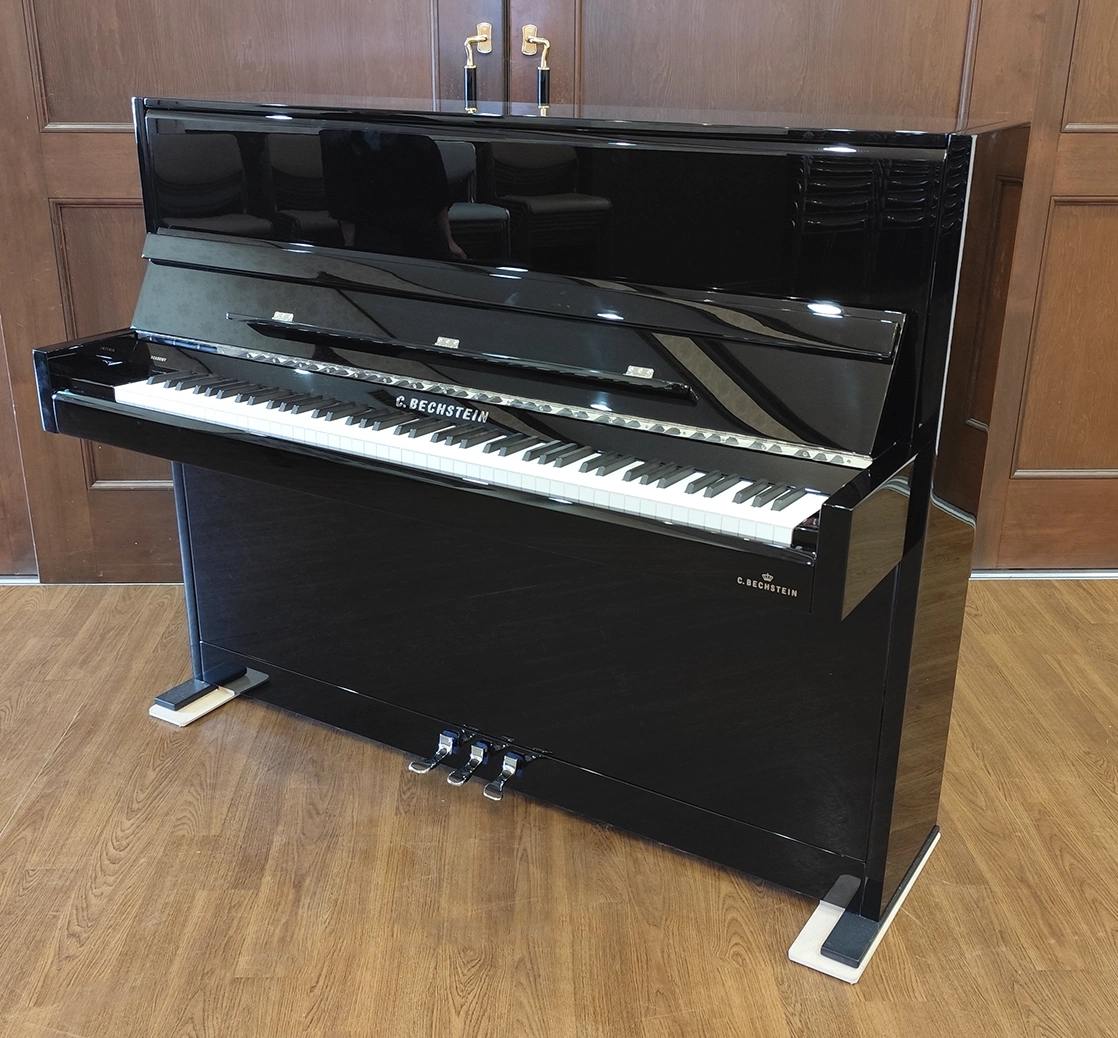 ベヒシュタイン A.4 Chrome