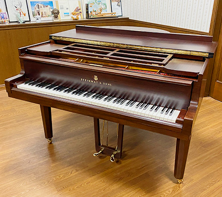 スタインウェイ M-170（Steinway＆Sons M-170）