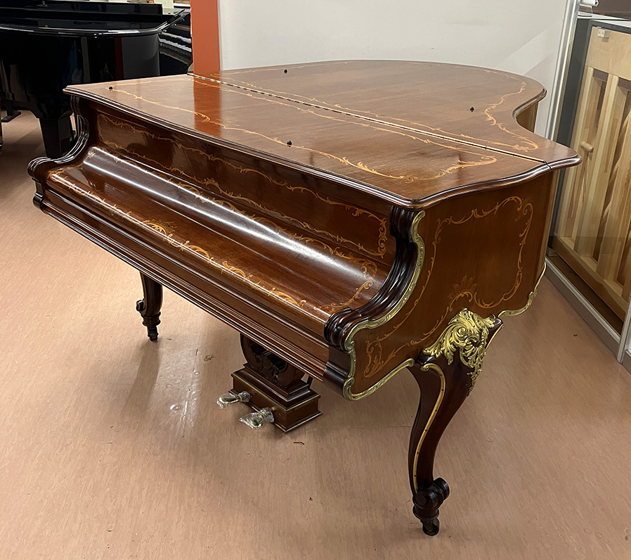 スタインウェイ O-180ルイ15世モデル（Steinway＆Sons O-180 Louis 15 model）