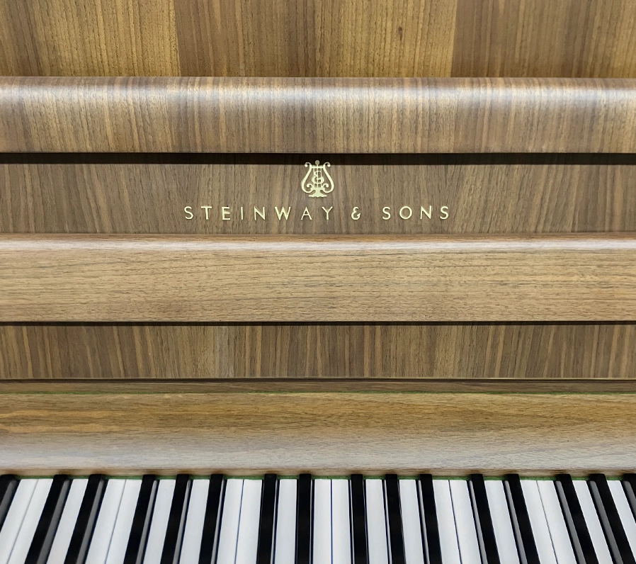 スタインウェイ Z-114（Steinway＆Sons Z-114）