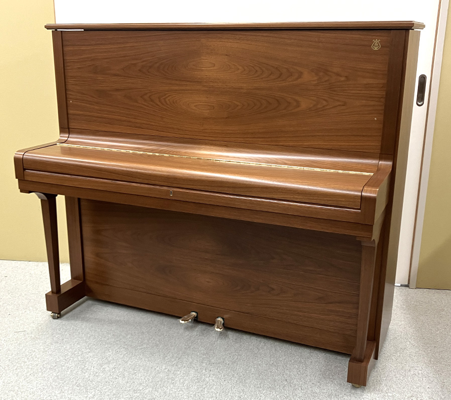 スタインウェイ K-132（Steinway＆Sons K-132）