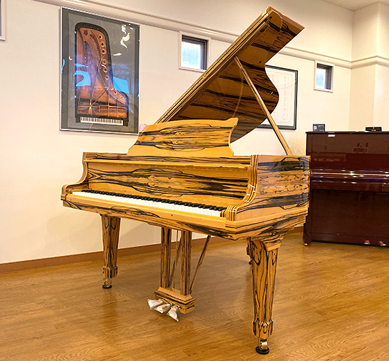 スタインウェイ O-180 White Ebony(Steinway&Sons O-180 White Ebony)