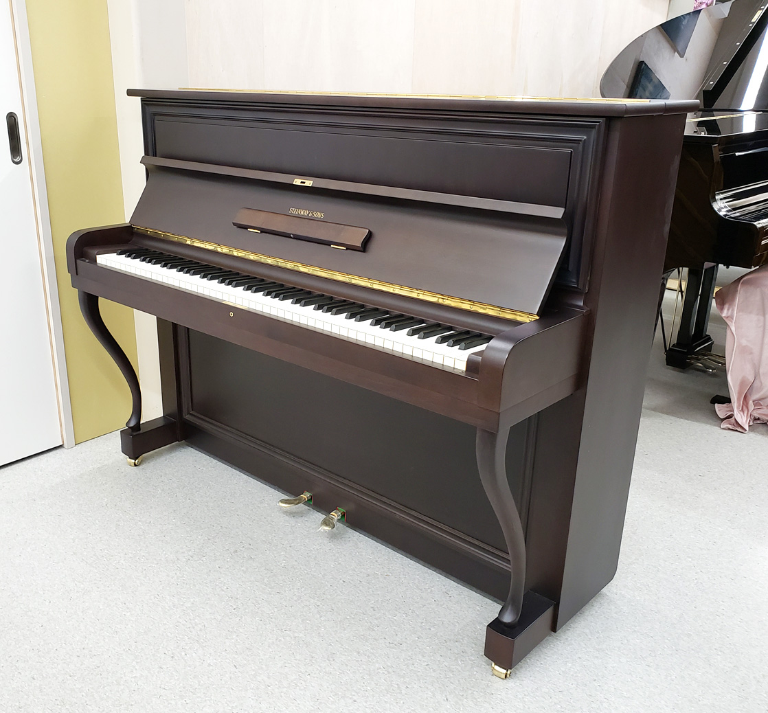 スタインウェイ Z-114 CHP（Steinway＆Sons Z-114 CHP）