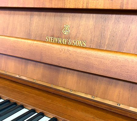 スタインウェイ Z-114（Steinway＆Sons Z-114）