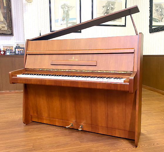 スタインウェイ Z-114（Steinway＆Sons Z-114）