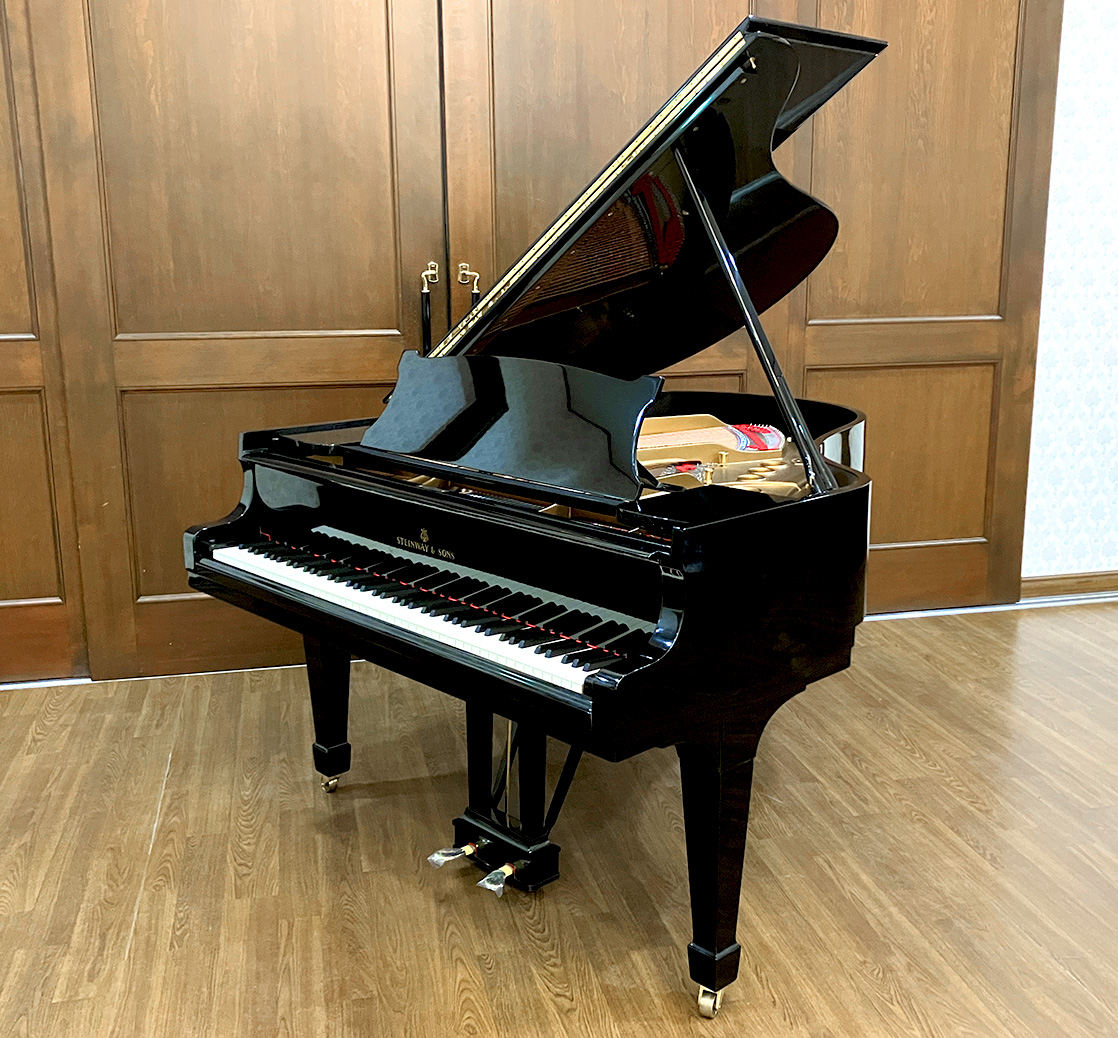 スタインウェイ M-170（Steinway＆Sons M-170）