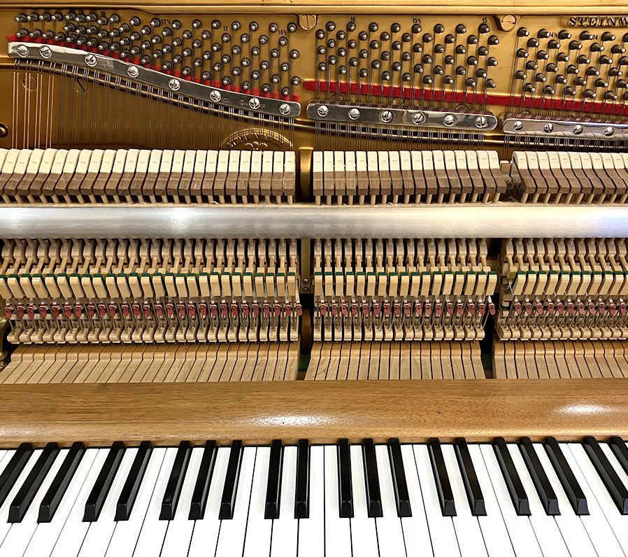 スタインウェイ Z-114（Steinway＆Sons Z-114）